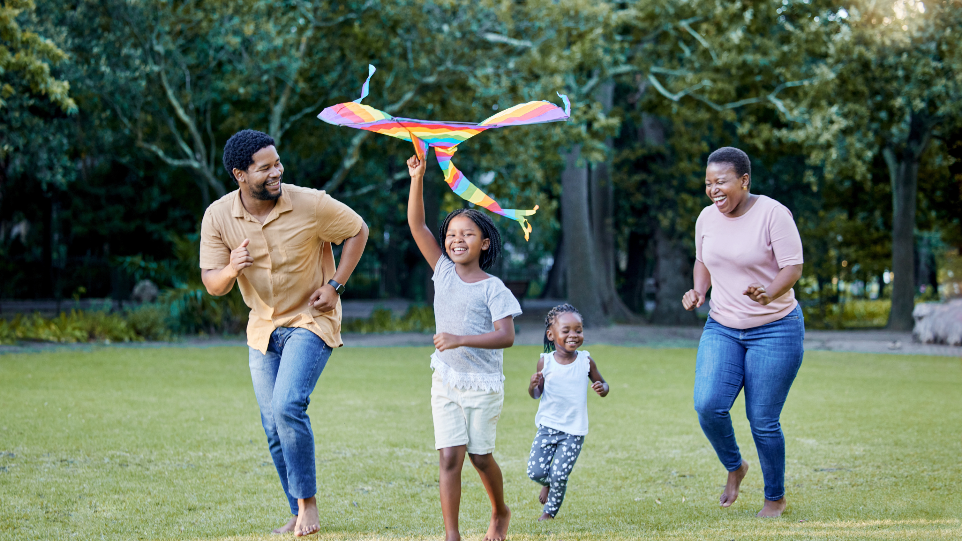 10 Outdoor Family Activities That Support Healthy Child Development