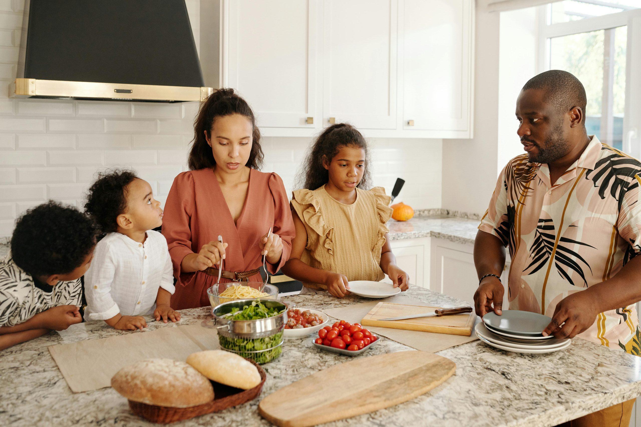 How Family Communication Builds Trust Between Parents and Children