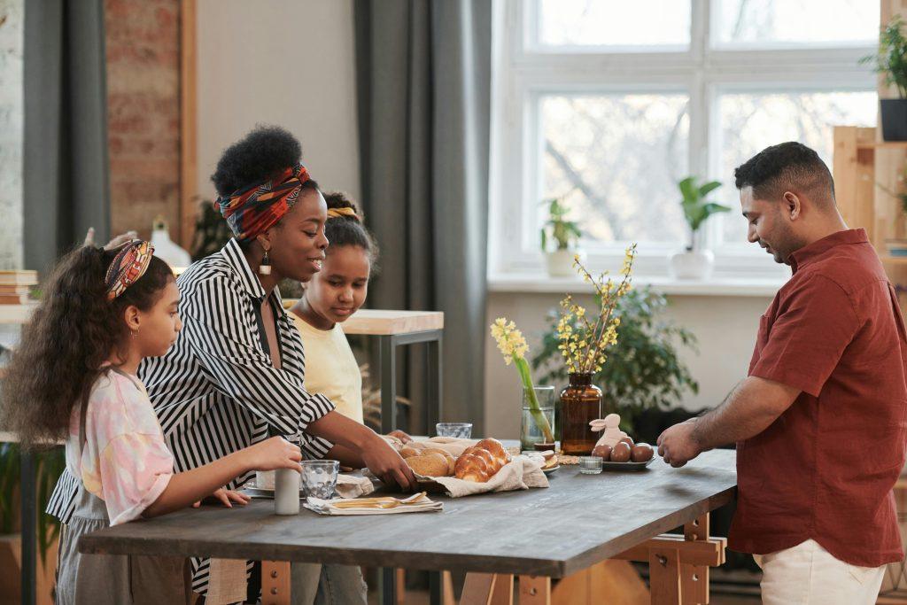Weekend traditions can include a short family reset that supports connection and organization