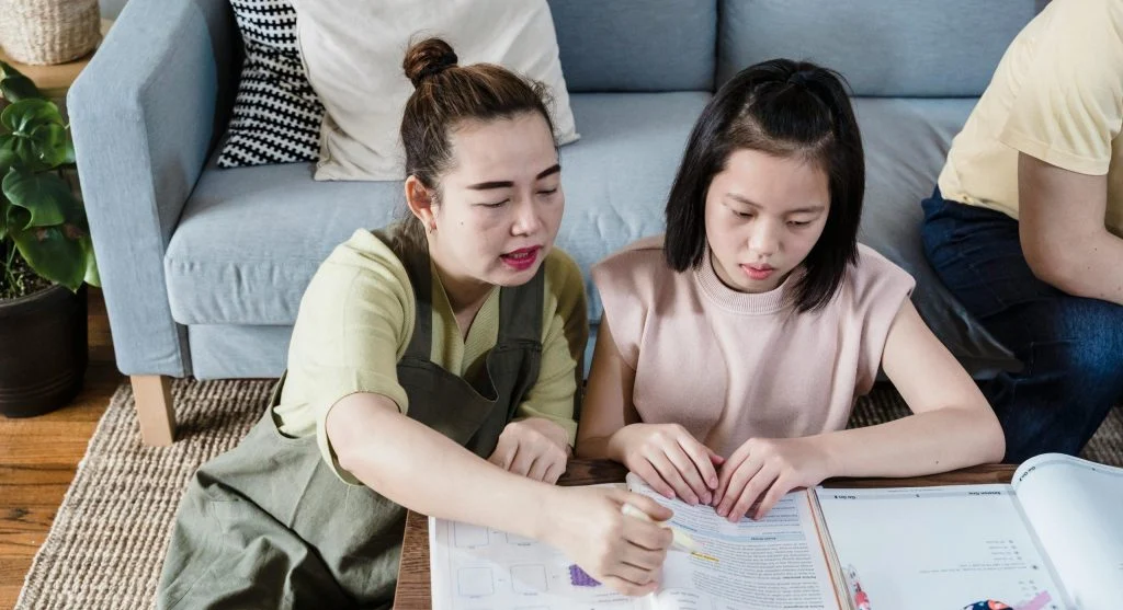 Calm support during the moment children avoid starting homework