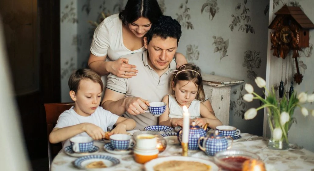 Weekend reset as one of the family traditions that help children feel more secure